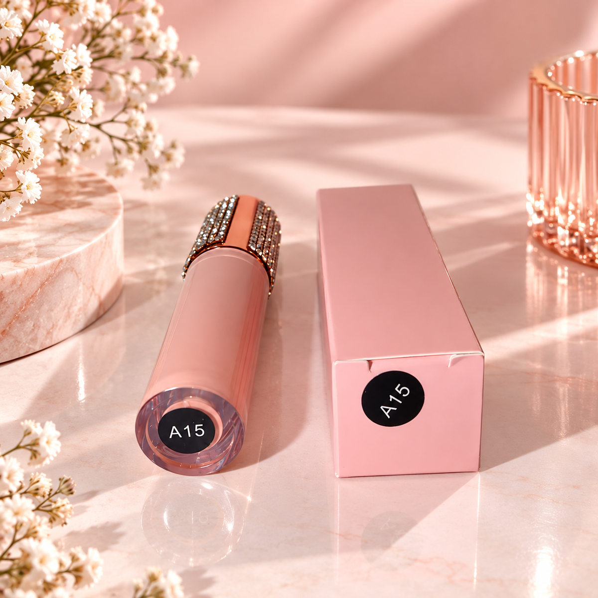 Lip Gloss / Gloss & Growth